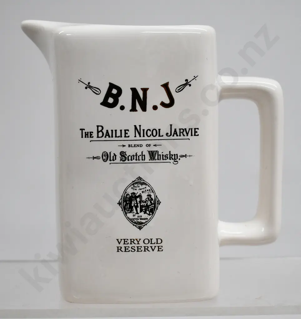 BALLIE NICOL JARVIE WHISKY JUG Image 1++