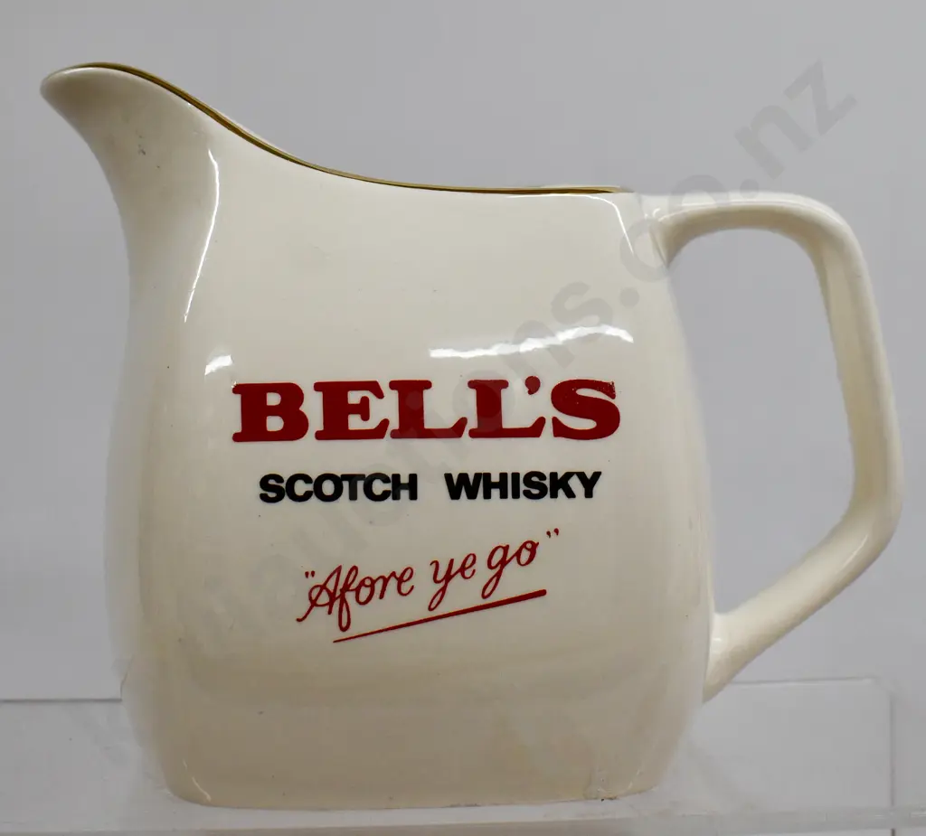 BELLS SCOTCH WHISKY JUG Image 1++