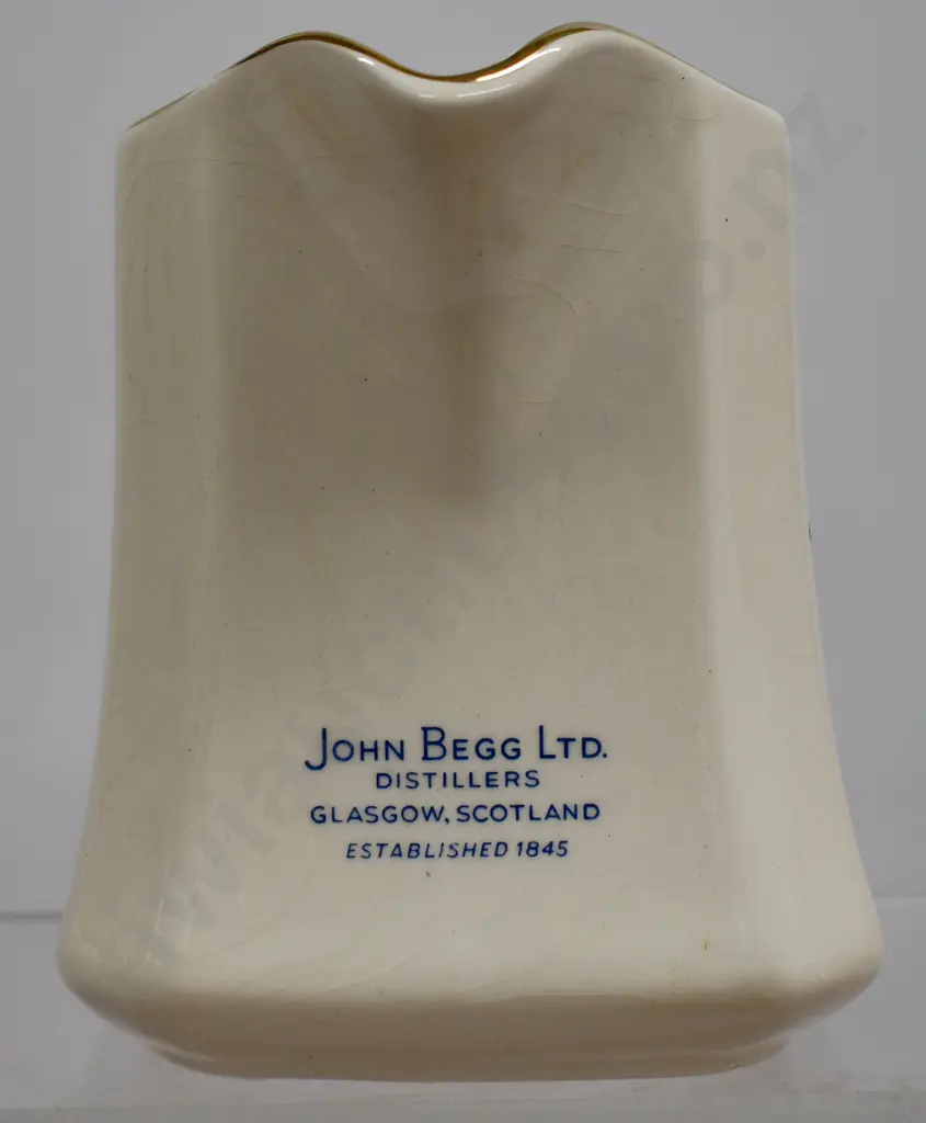 JOHN BEGG SCOTCH WHISKY JUG Image 1++
