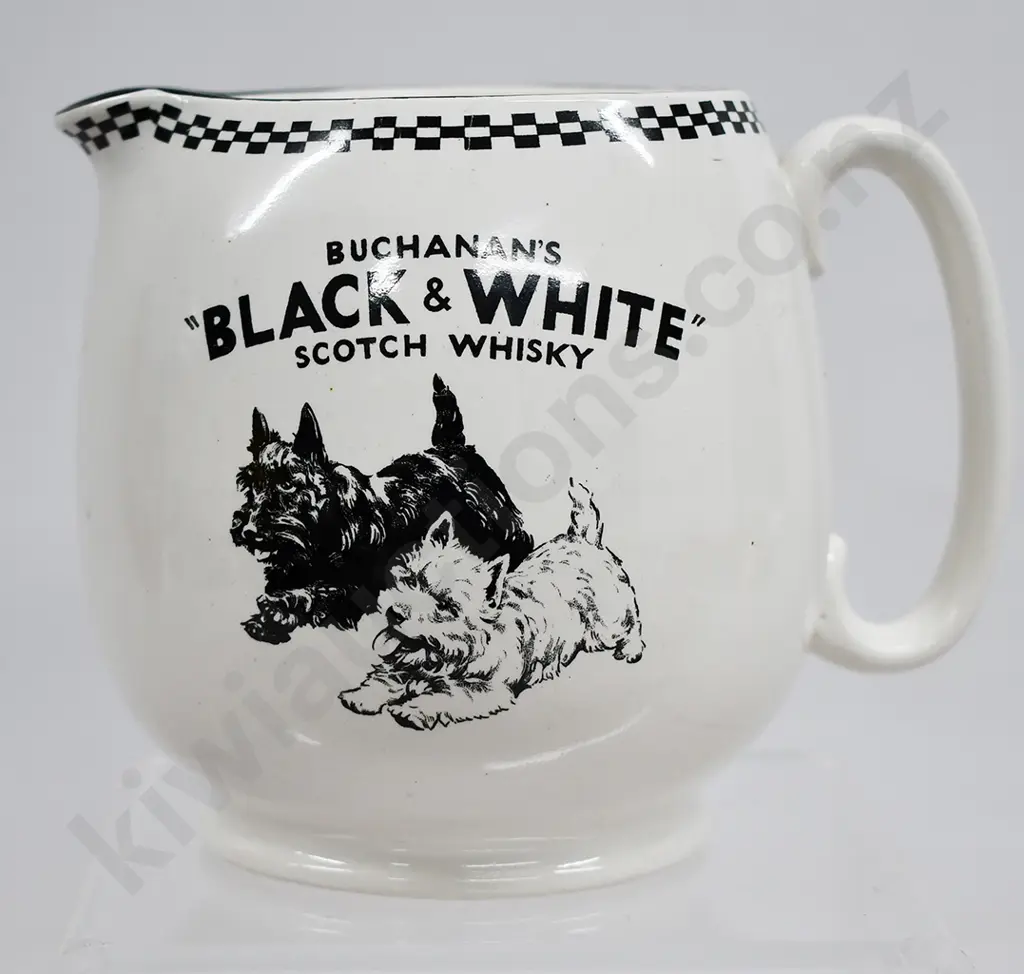 BLACK & WHITE SCOTCH WHISKY WATER JUG Image 1++
