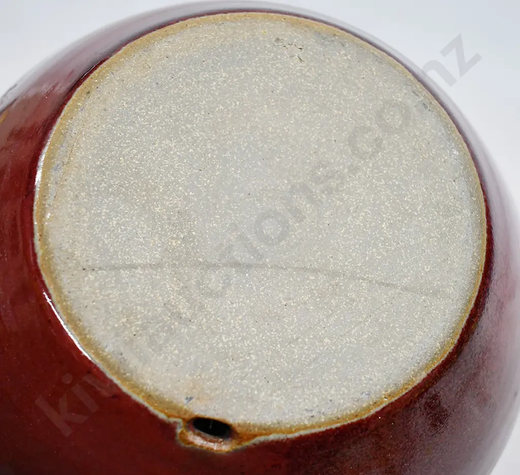 NEW ZEALAND STUDIO POTTERY LAMP BASE Image 1++