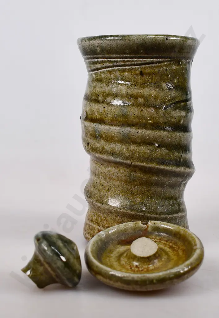 JOHN MADDEN LIDDED JARS AND SALT SHAKER Image 1++