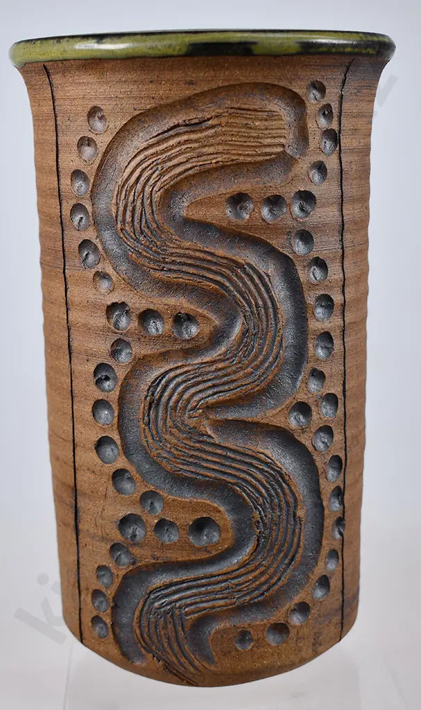JOHN CRAWFORD POTTERY VASE Image 1++