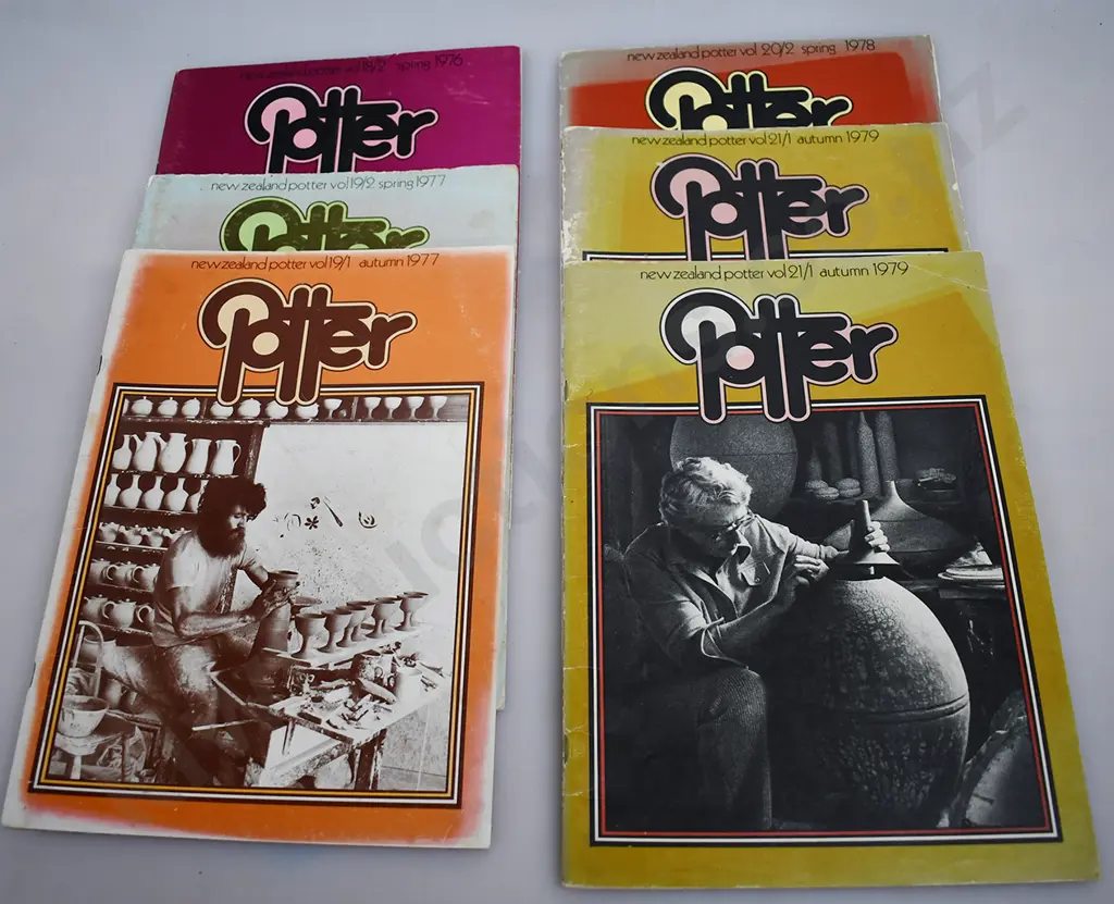 NEW ZEALAND POTTER MAGAZINES Image 1++