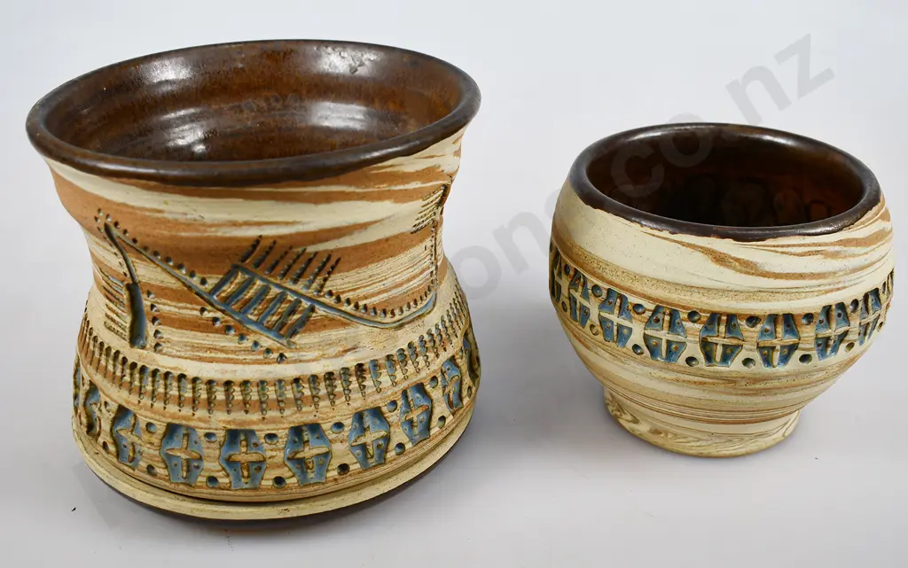 PETER VENDELBOSCH STUDIO POTTERY PLANTER & VASE Image 1++