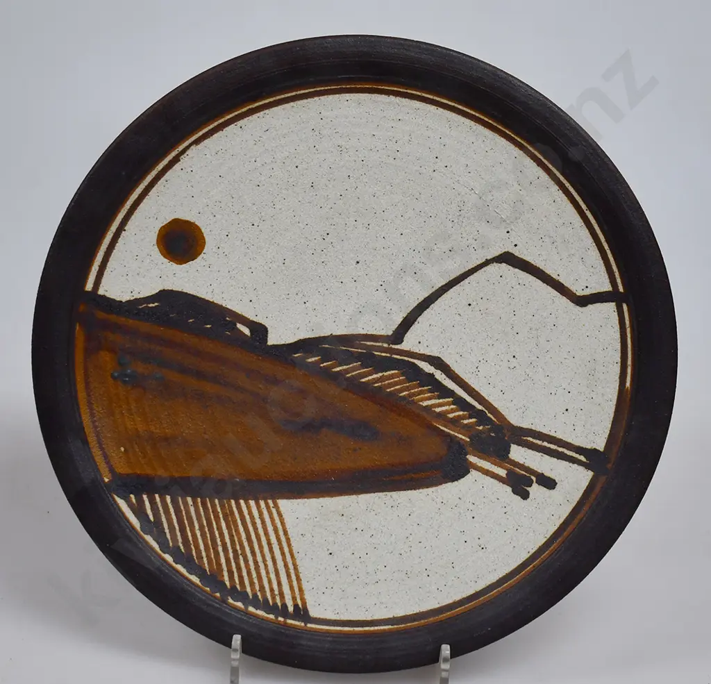 JOHN CRAWFORD POTTERY PLATE Image 1++
