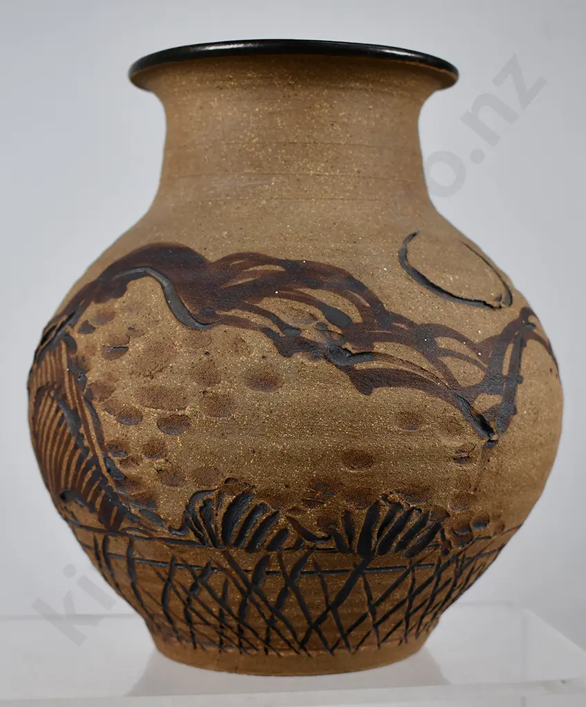 JOHN CRAWFORD POTTERY VASE Image 1++