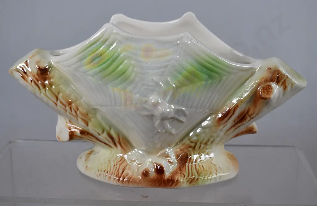 TITIAN STUDIO SWOOSE WALL POCKET, SPIDER VASES Image 1++