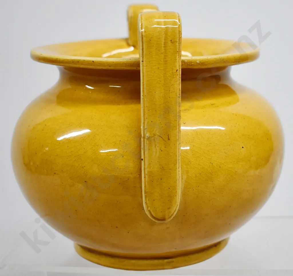 LUKE ADAMS SQUAT CAULDRON VASE Image 1++