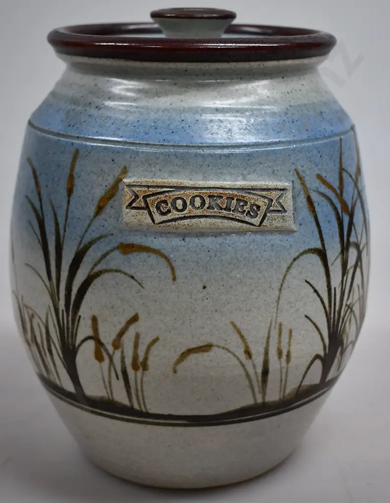 BRUCE LISSANT CLAYTON COOKIE JAR Image 1++
