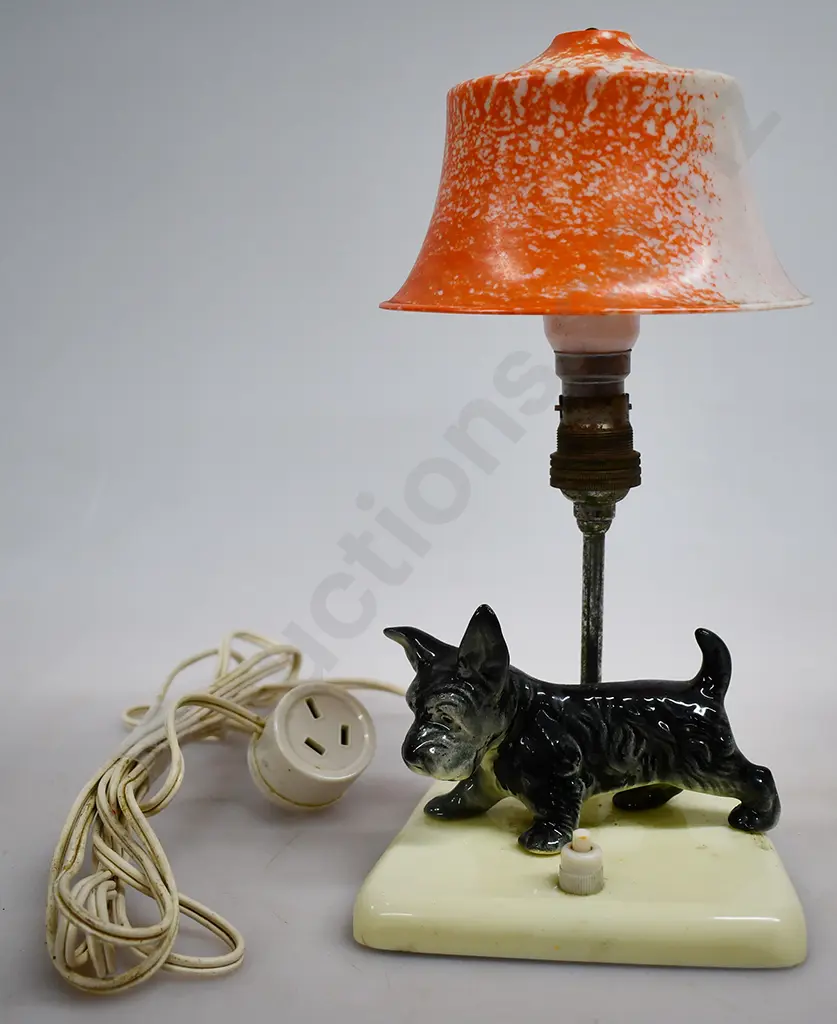 CROWN LYNN SCOTCH TERRIER ELECTRIC LAMP Image 1++