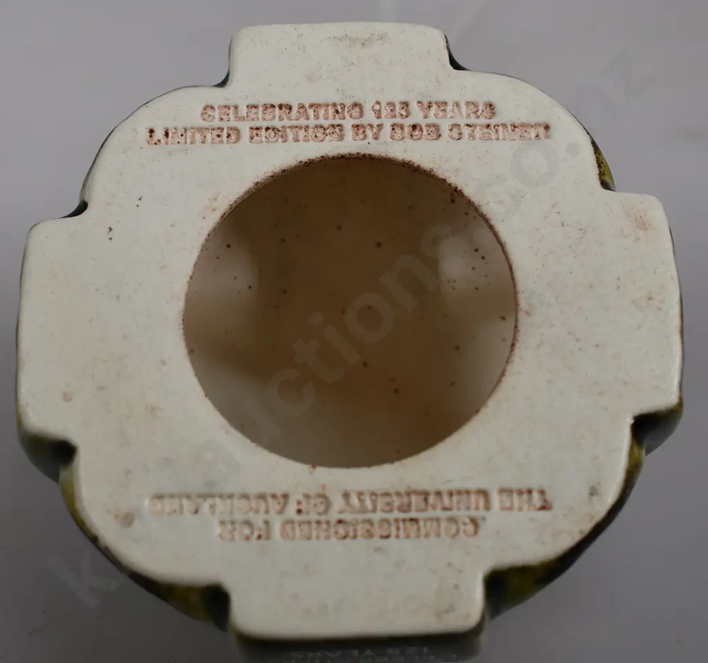BOB STEINER, AUCKLAND UNIVERSITY CLOCK DOME PAPERWEIGHT Image 1++