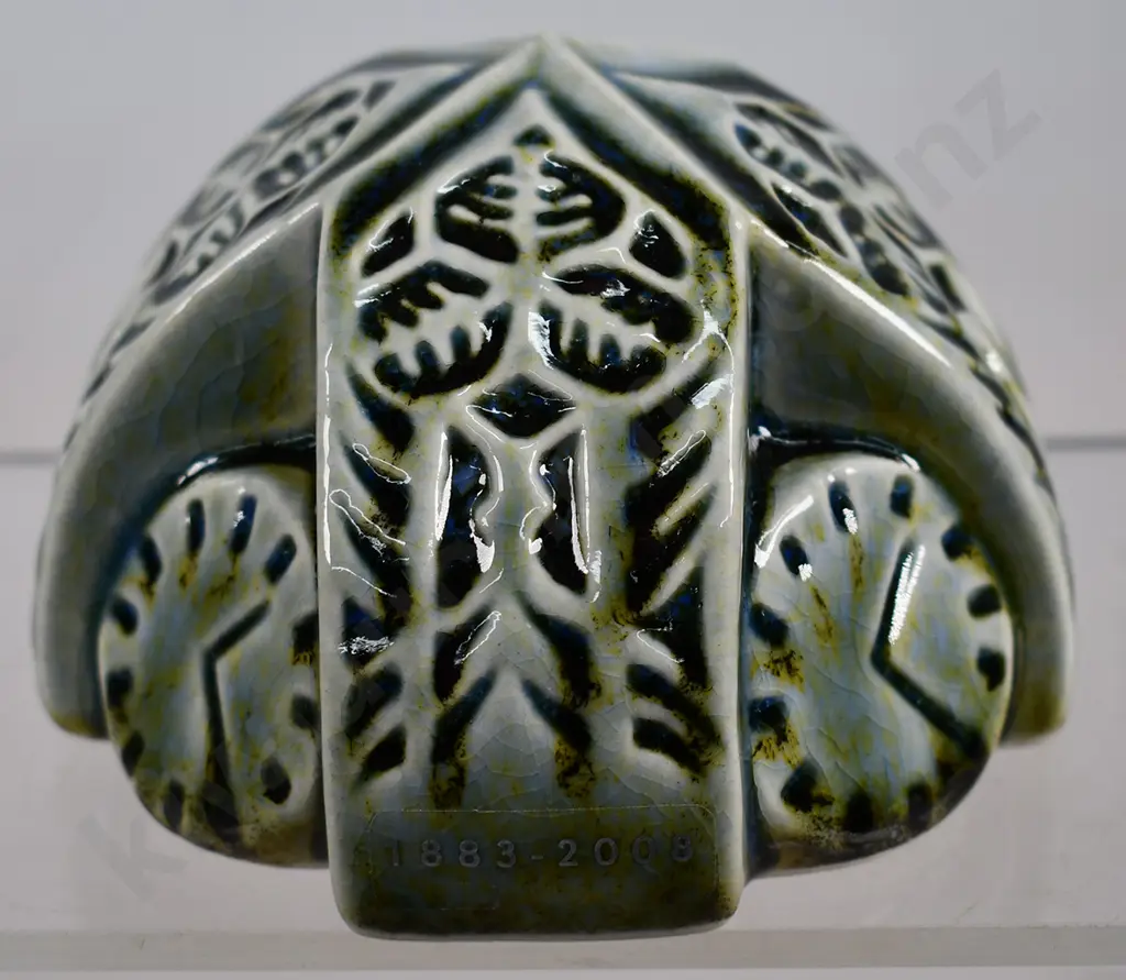BOB STEINER, AUCKLAND UNIVERSITY CLOCK DOME PAPERWEIGHT Image 1++