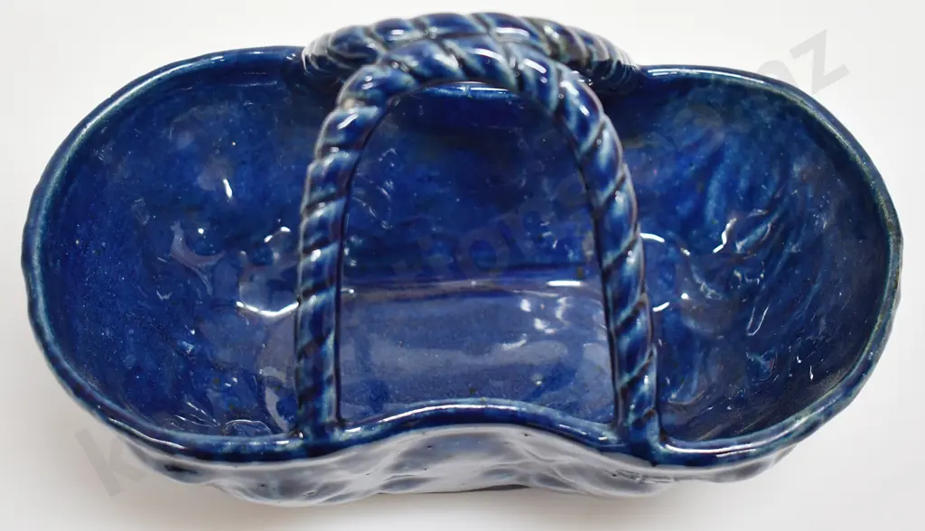LUKE ADAMS POTTERY BASKET Image 1++