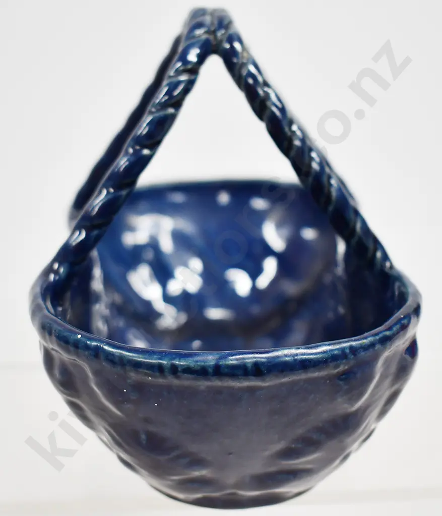 LUKE ADAMS POTTERY BASKET Image 1++