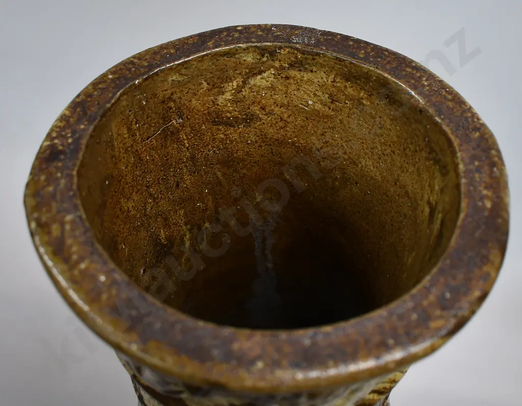 WAIMANGAROA POTTERY UMBRELLA STAND Image 1++