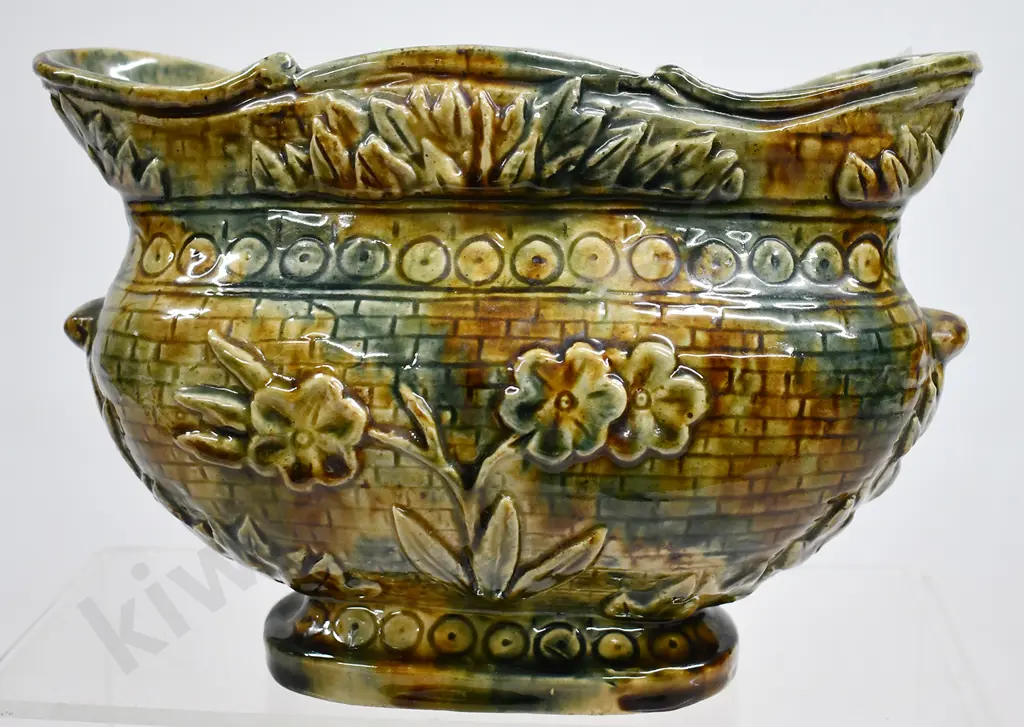 WOODNORTH FOOTED POTTERY TROUGH VASE Image 1++
