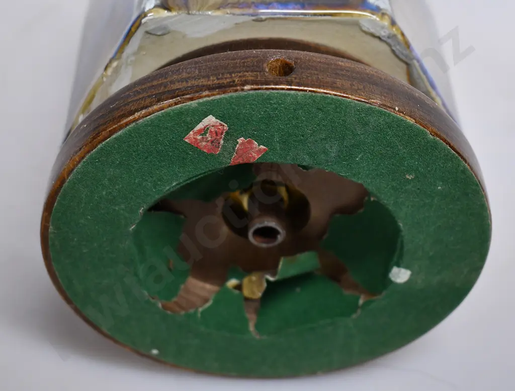 TEMUKA POTTERY TABLE LAMP Image 1++