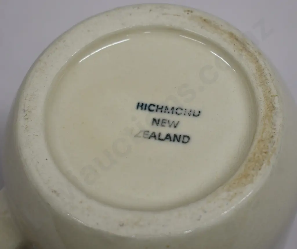 SHIPPING CORPORATION OF NEW ZEALAND POTTERY MUG Image 1++