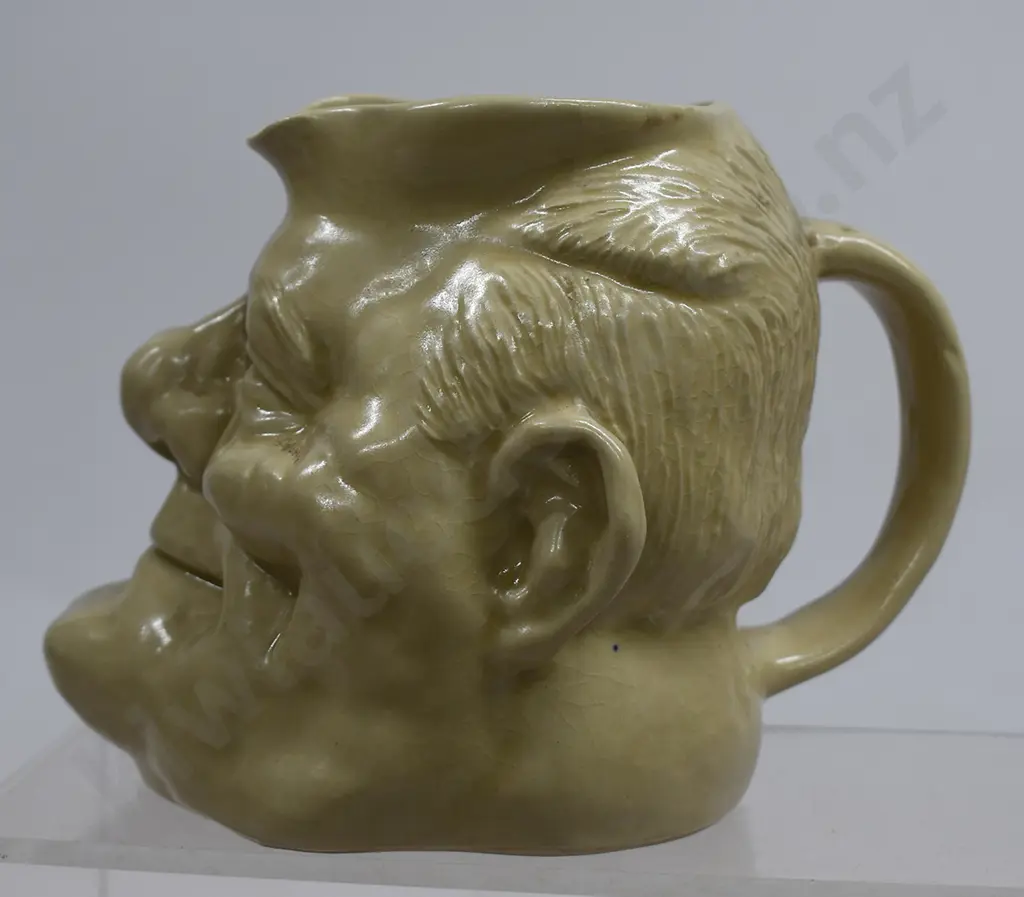 ROB MULDOON CHARACTER JUG, NZ STUDIO POTTERY Image 1++