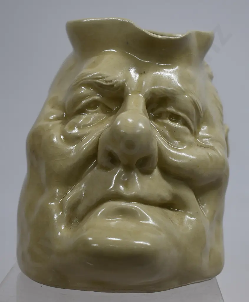 ROB MULDOON CHARACTER JUG, NZ STUDIO POTTERY Image 1++