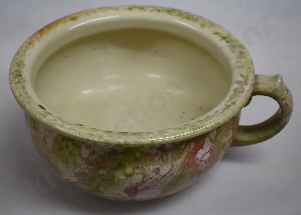 TIMARU POTTERIES POTTY Image 1++