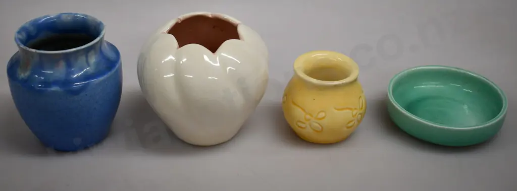 O.C. STEPHENS DUNEDIN VASES/DISHES Image 1++