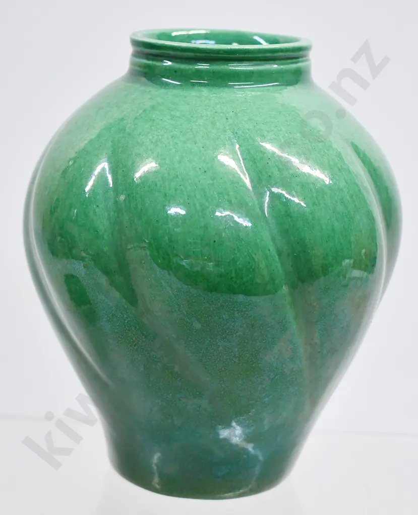 OC STEPHENS DUNEDIN GREEN VASES Image 1++