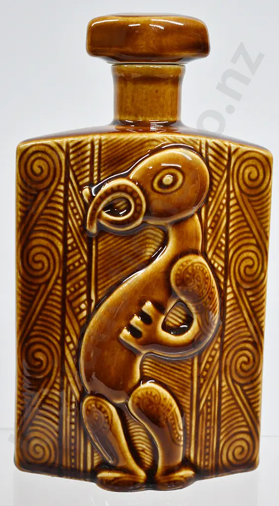PARKER POTTERY STOPPERED BOTTLE FOR LINCOLN WINES Image 1++