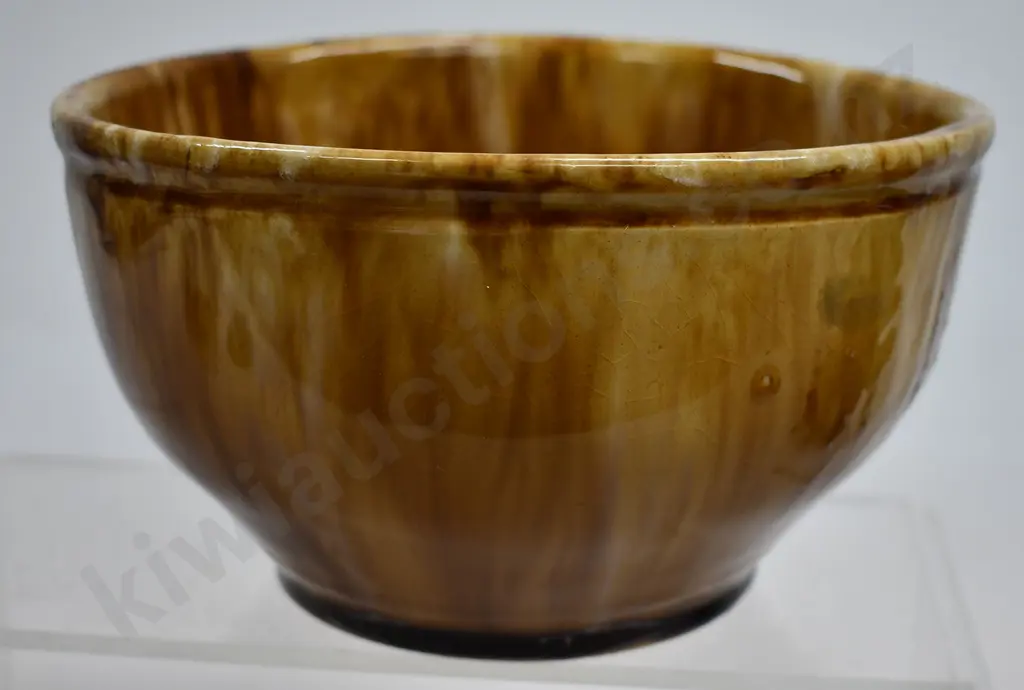 LOVATT (TEMUKA) BOWL & VASE Image 1++