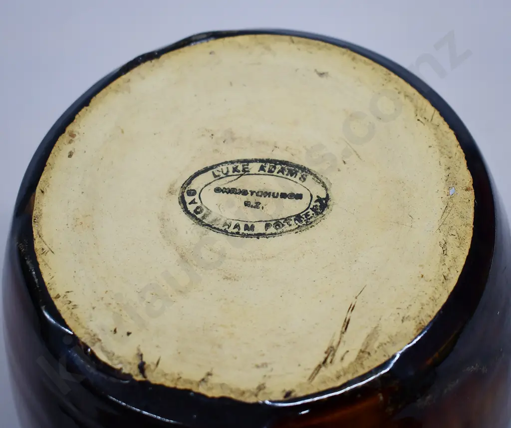 LUKE ADAMS VASE Image 1++