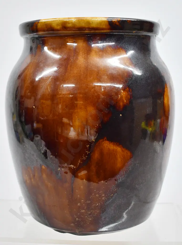 LUKE ADAMS VASE Image 1++