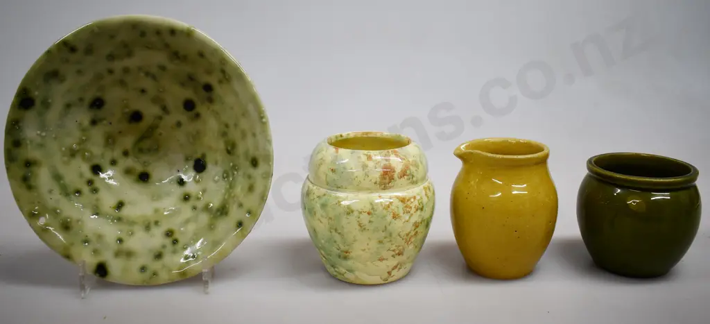 ASSORTED COLONIAL POTTERY PEICES Image 1++