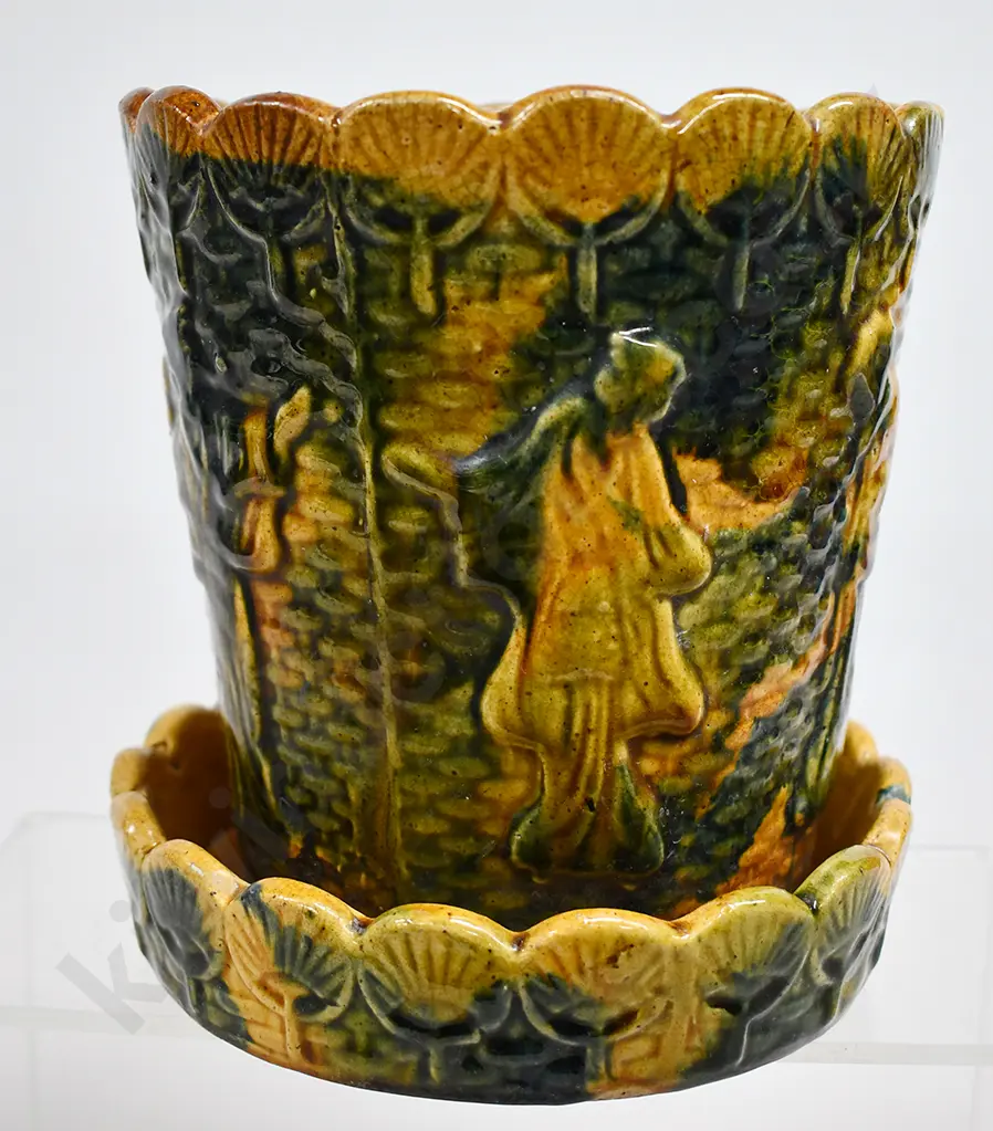 MAJOLICA  POTTERY JARDINERE PLANTER & SAUCER Image 1++