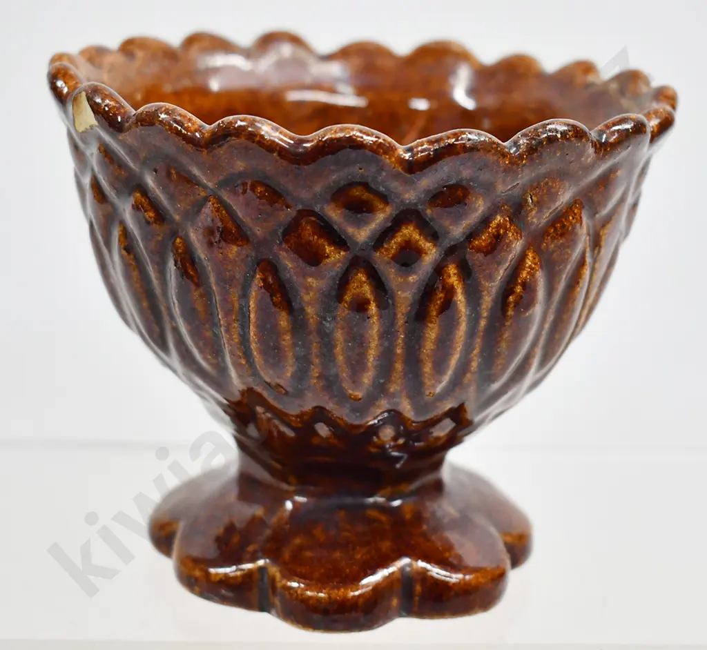 LUKE ADAMS POTTERY FOOTED DISH Image 1++