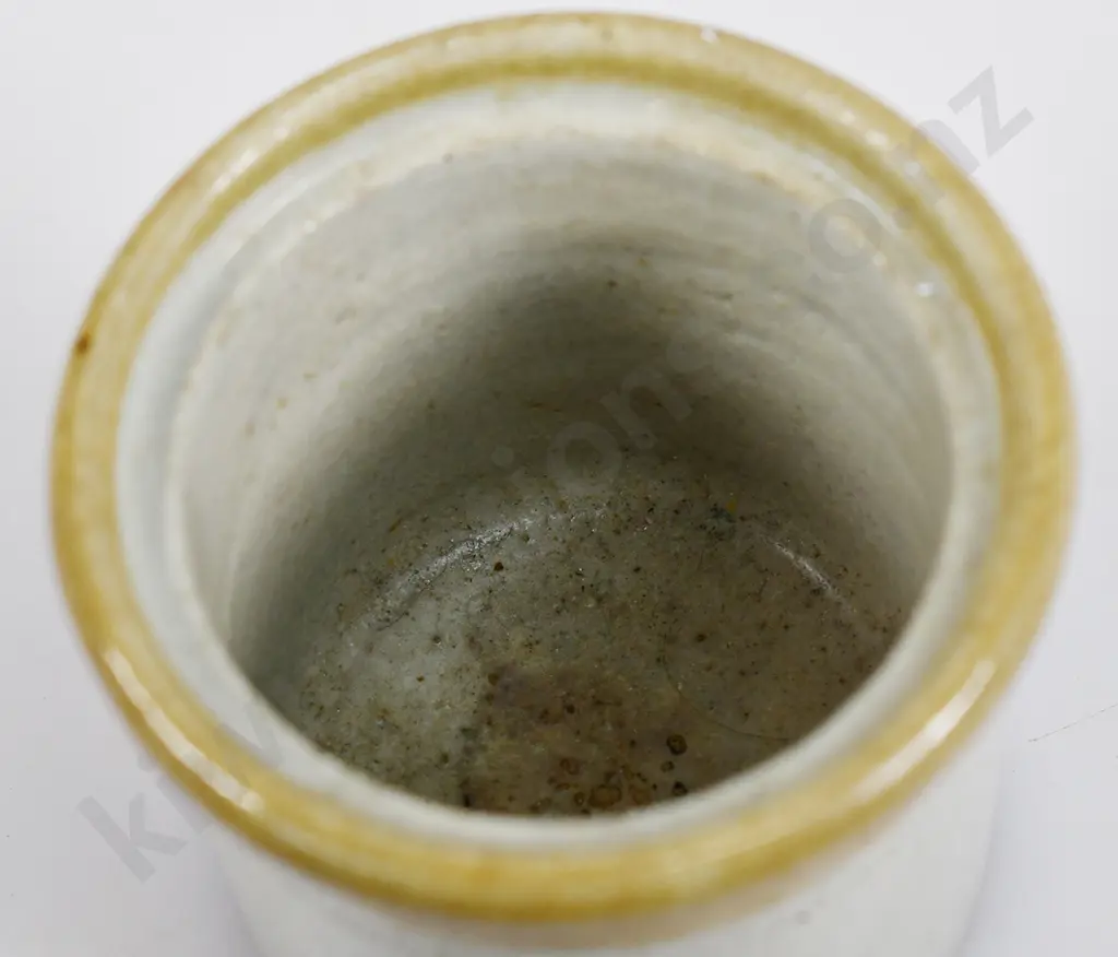 STOUR WARE POTTERY SAMPLE POT Image 1++