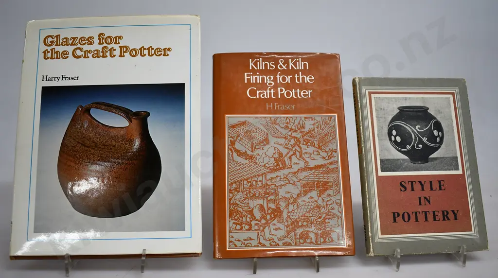 NEW ZEALAND POTTERY BOOKS ALL SIGNED O C STEPHENS Image 1++