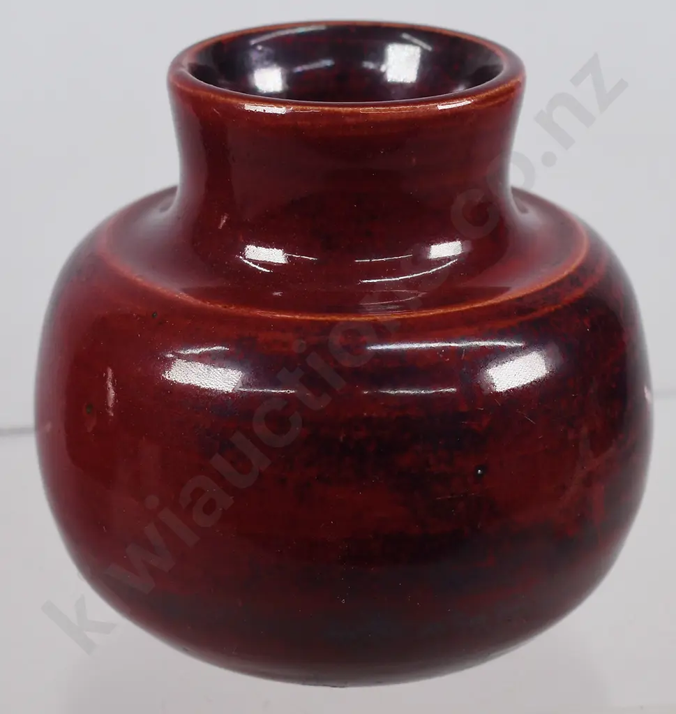O. C. STEPHENS DUNEDIN VASES Image 1++