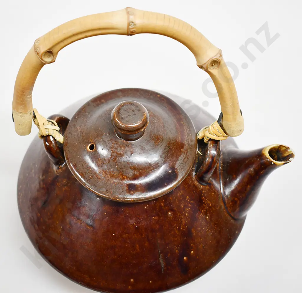 MULTICOLOURED HEXAGONAL SHAPED COLONIAL POTTERY TEAPOT Image 1++