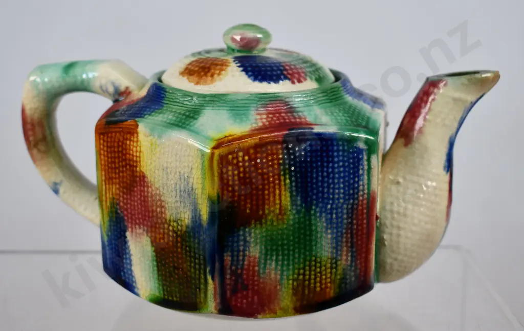 MULTICOLOURED HEXAGONAL SHAPED COLONIAL POTTERY TEAPOT Image 1++