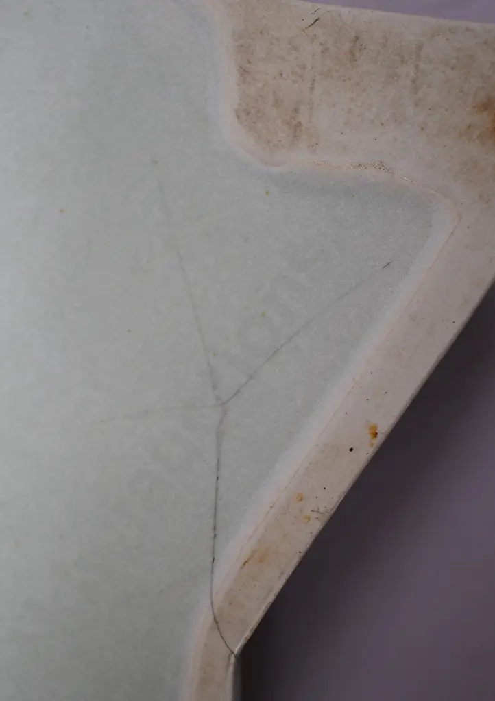 TEMUKA WARE POTTERY WALL POCKET Image 1++