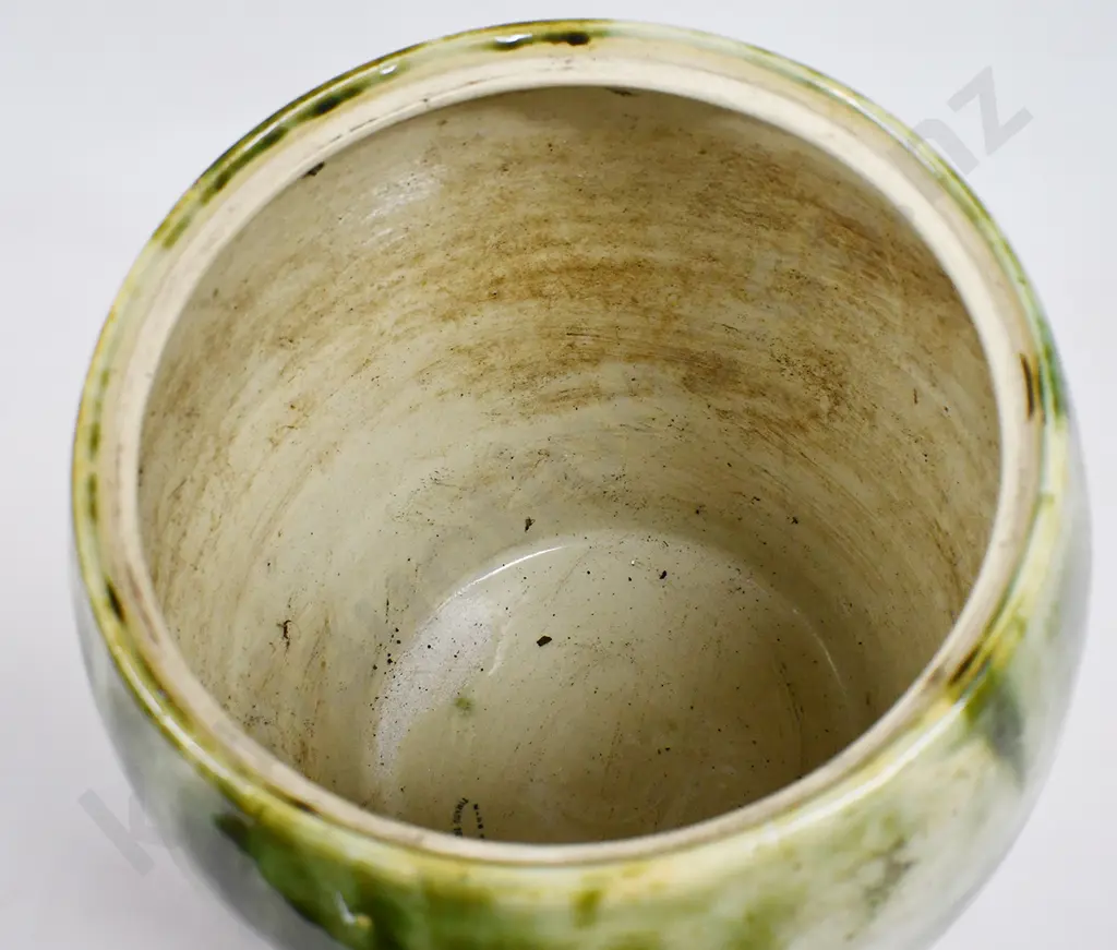 TIMARU POTTERIES STORAGE JAR Image 1++