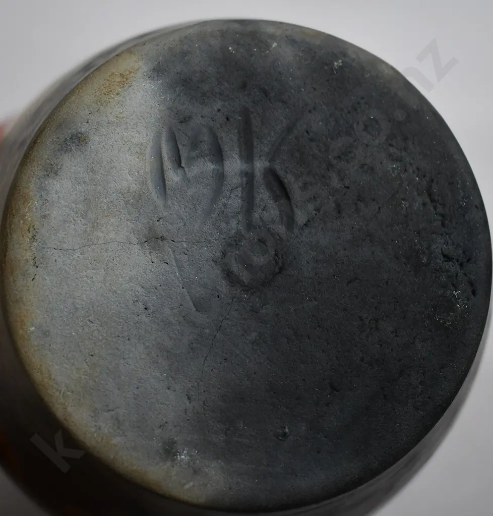 NZ STUDIO POTTERY VASES Image 1++