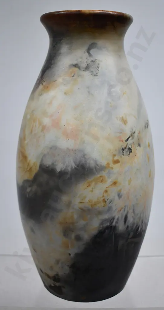 NZ STUDIO POTTERY VASES Image 1++