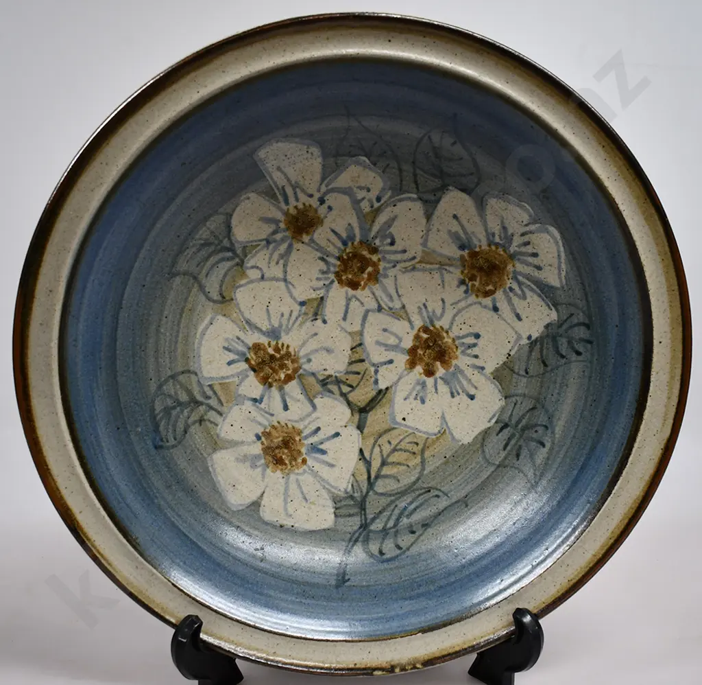 CARTER NEW ZEALAND STUDIO POTTERY BOWL Image 1++