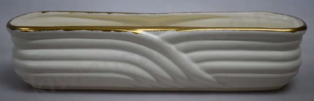 CROWN LYNN ROPE VASE WITH DECORATION Image 1++