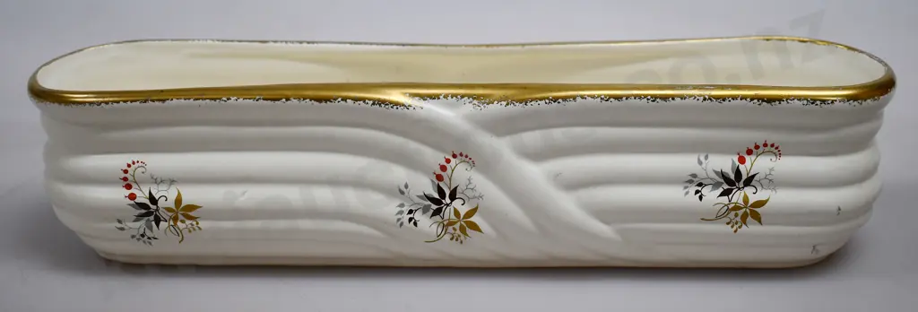 CROWN LYNN ROPE VASE WITH DECORATION Image 1++