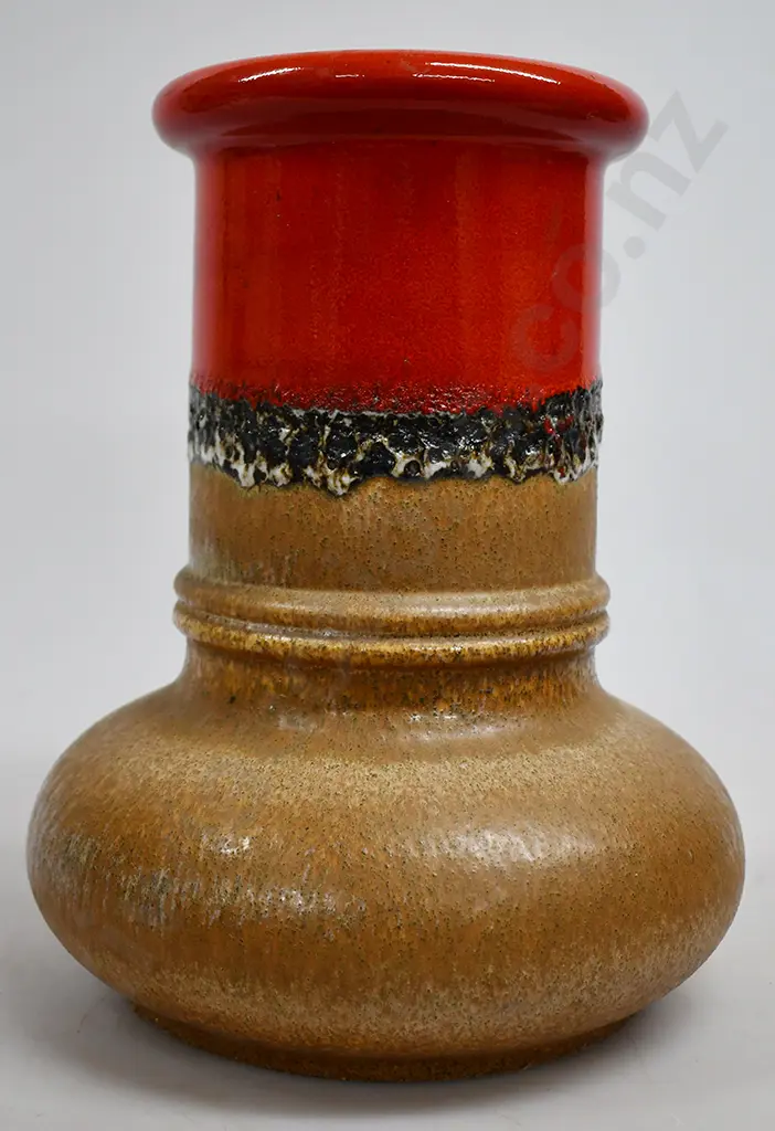 WEST GERMAN POTTERY VASE Image 1++