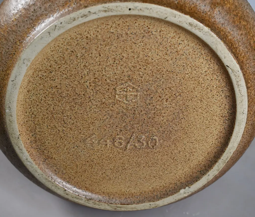 WEST GERMAN POTTERY VASE Image 1++