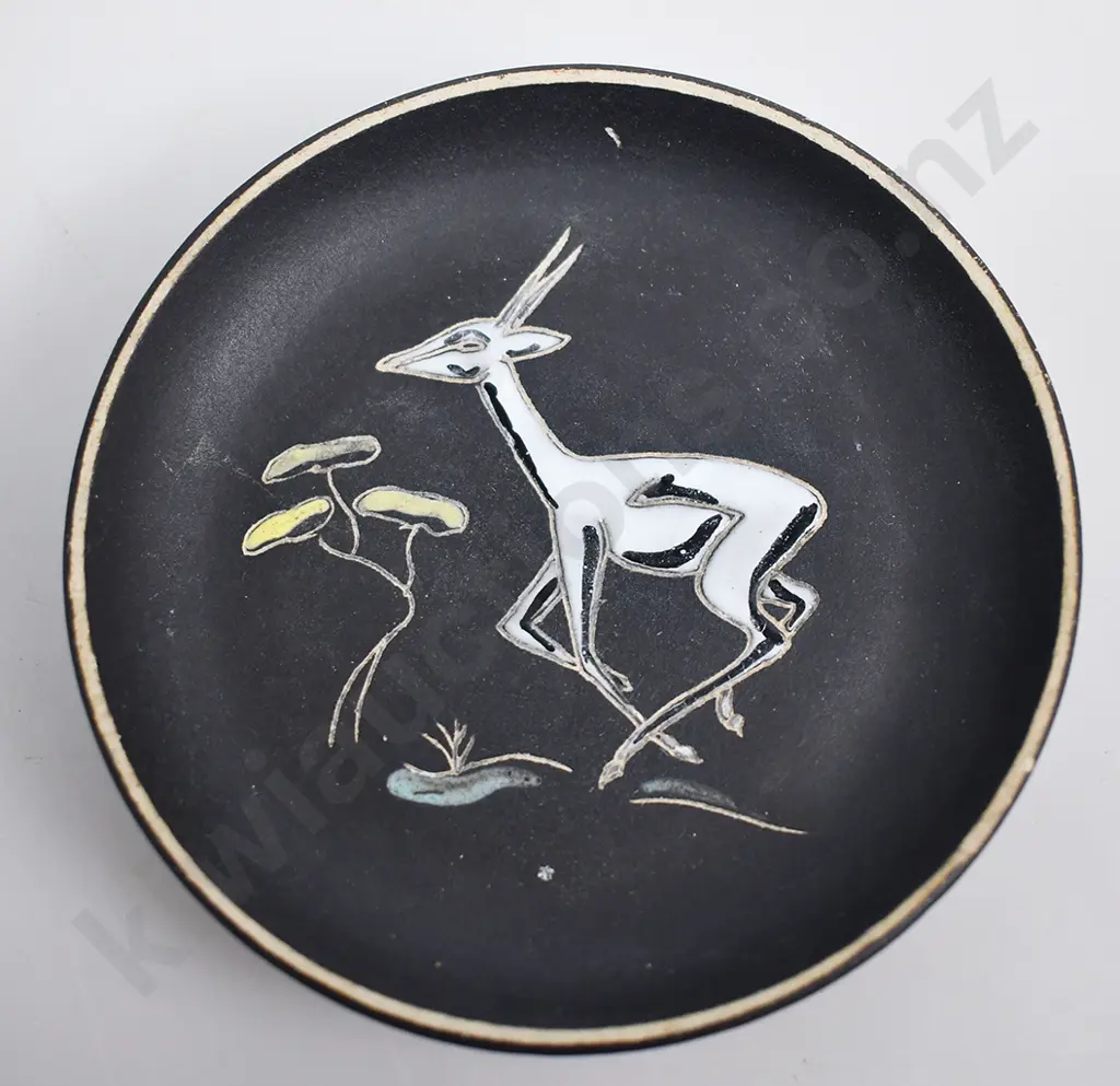 WEST GERMAN POTTERY DECORATIVE WALL PLATES Image 1++